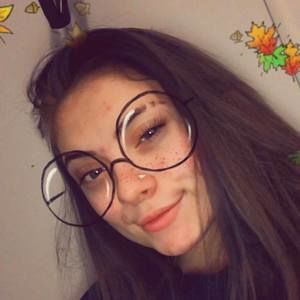 Meet your Posher, Amaya